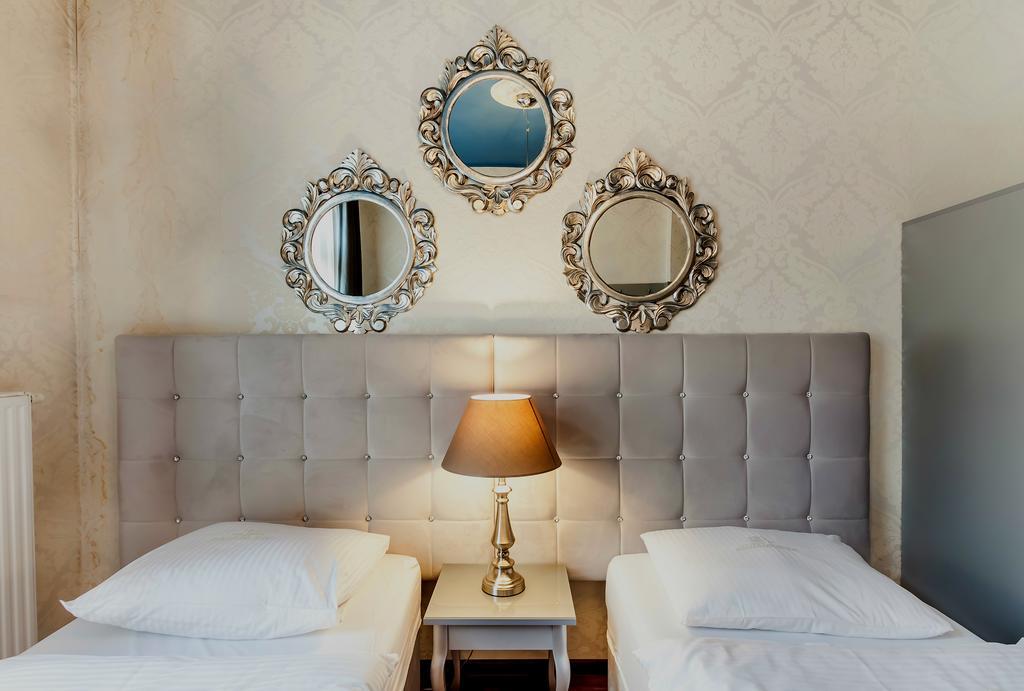 Aparthotel Oberza Krakkó Kültér fotó
